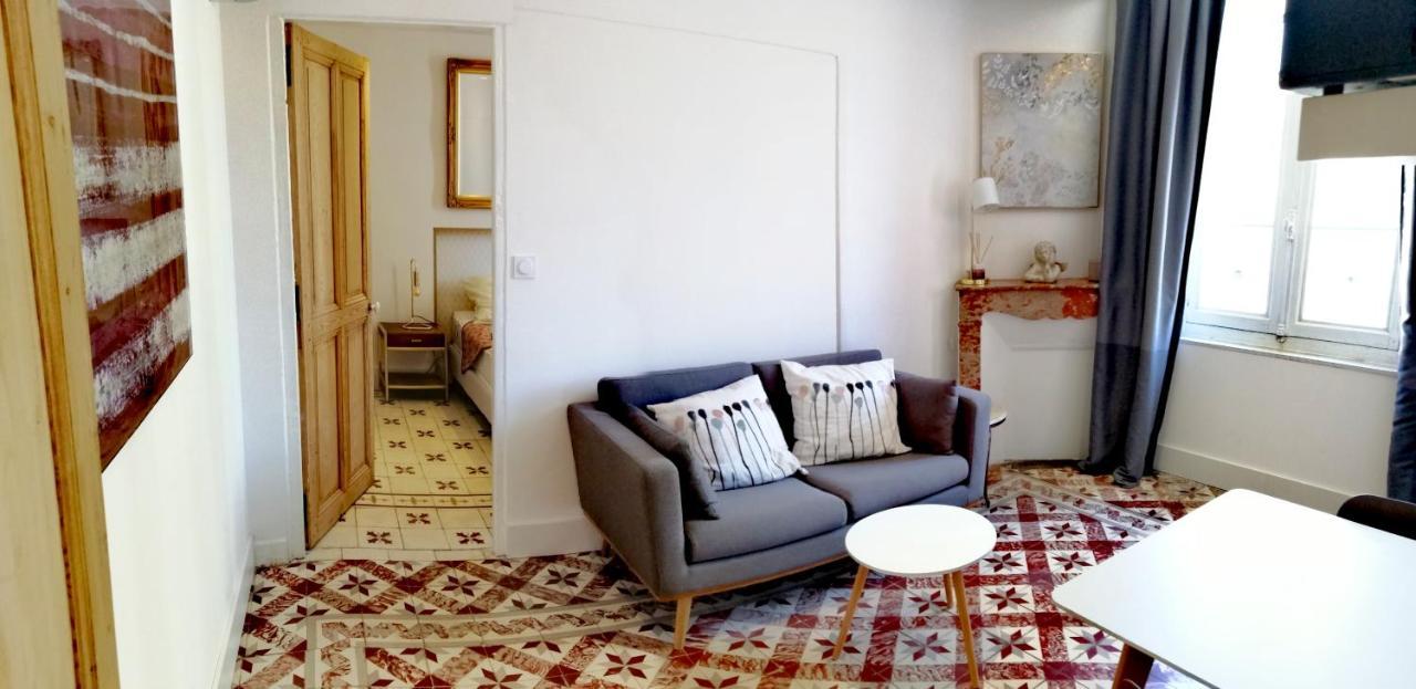 Guest house La Maison Grivolas Et