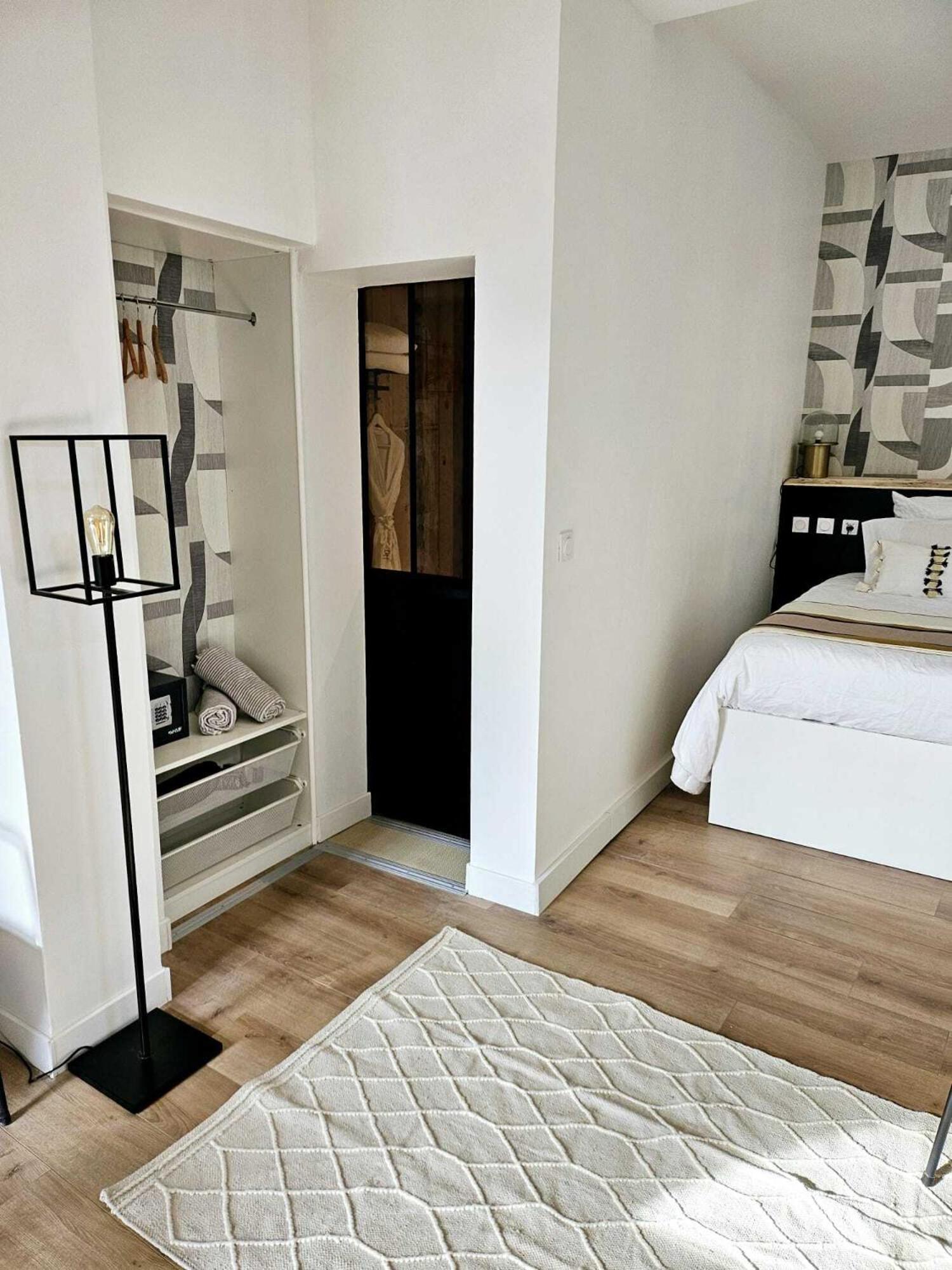 Guest house La Maison Grivolas Et